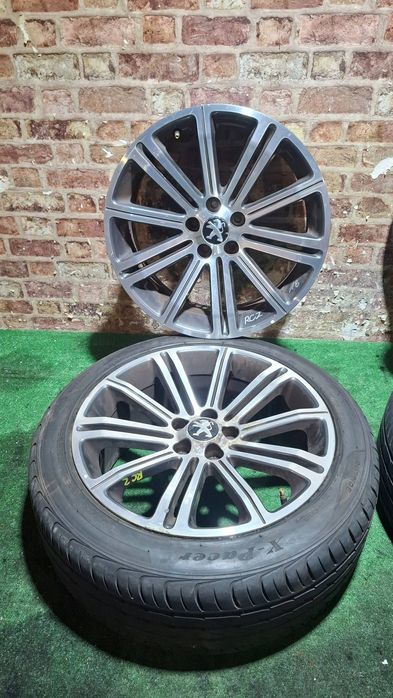 felgi aluminiowe koła 18 235/45 5x108 et27 peugeot rcz 2010- rok