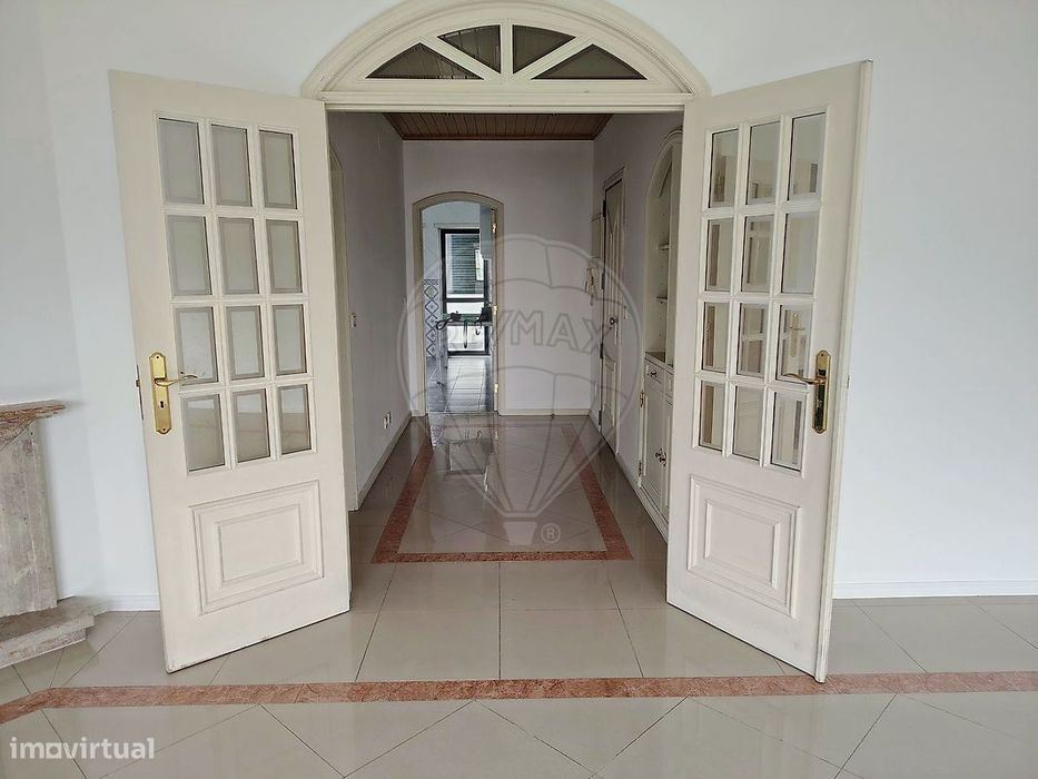 Apartamento T2 para arrendamento