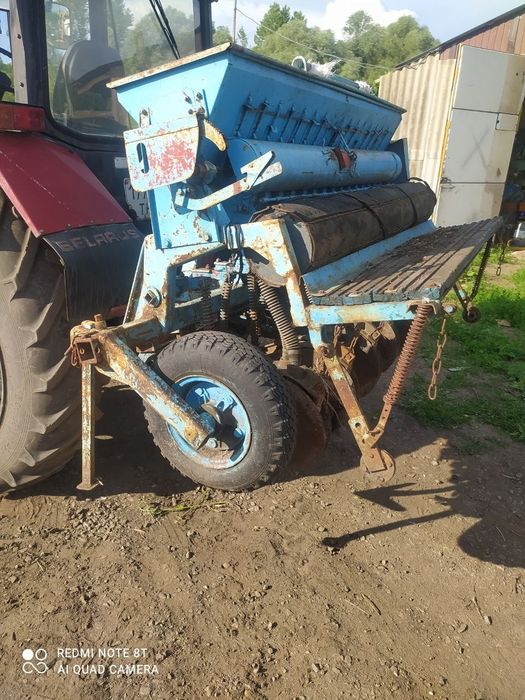 продам сівалку навісну до міні трактору