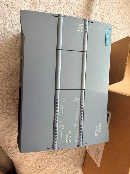 Simatic S7-1200, CPU 1215C DC/DC/DC - 6ES7215-1AG40-0XB0 Siemens