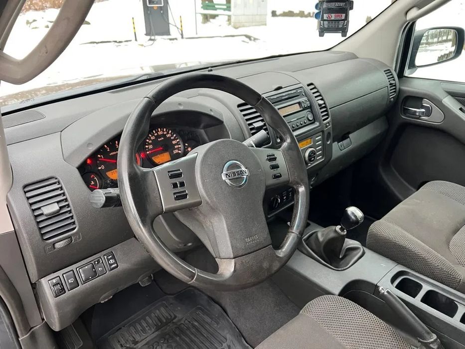 Продам нисан Navars 2,5 TDI I