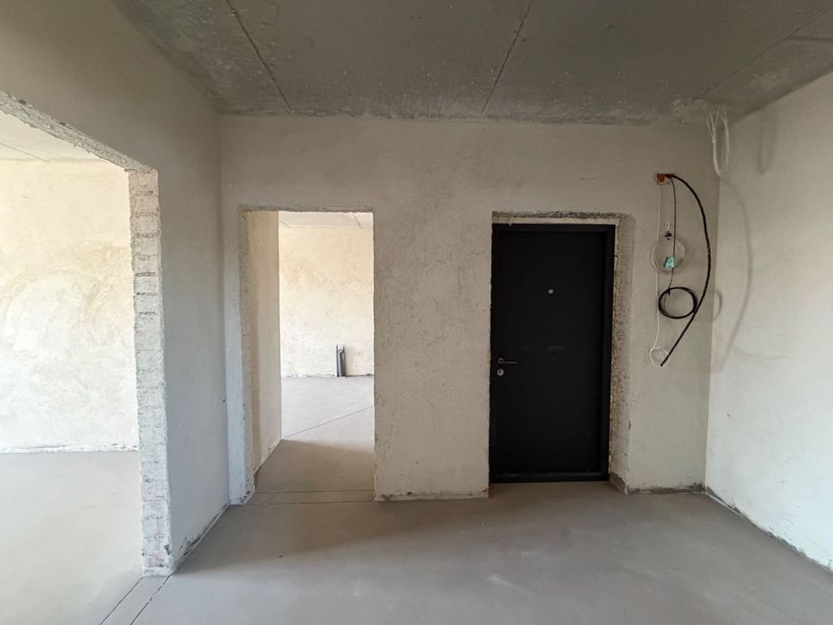 ЗДАНИЙ Продаж 2 кім. квартири + кухня-студія вул. Замарстинівська 134А