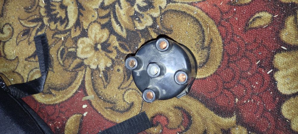 ВАЗ 2101-06 кришка траблера, колодки тормозні.