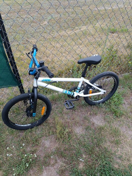 Rower  BMX w bardzo dobrym stanie.
