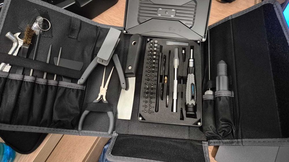 Creality Ender-3 V3 SE com Filamento e Ferramentas