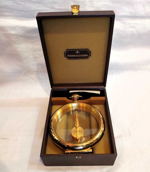 Relógio Mesa Jaeger Lecoultre