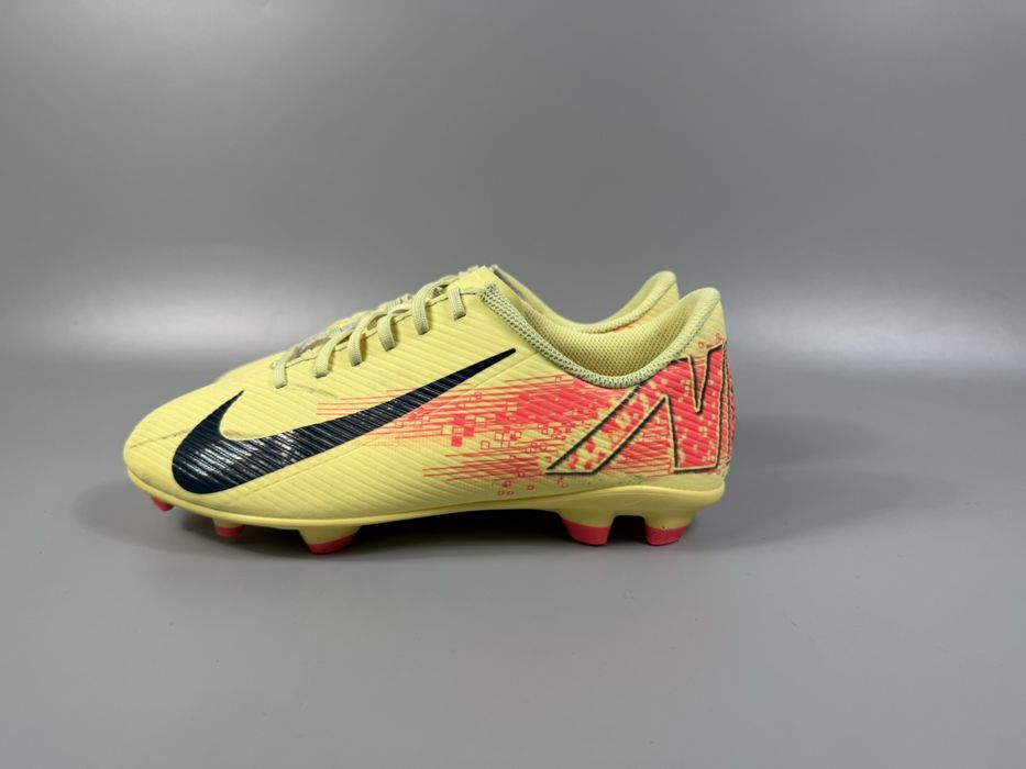 Бутси Nike Vapor 16 розмір 38.5 (по устілці 24 см)