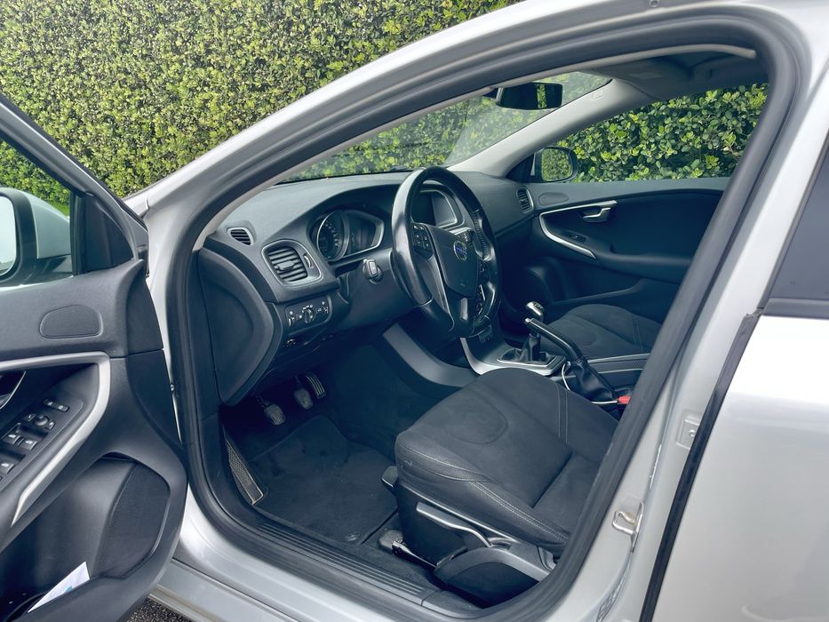 Volvo V40 D2 1.6D start & stop