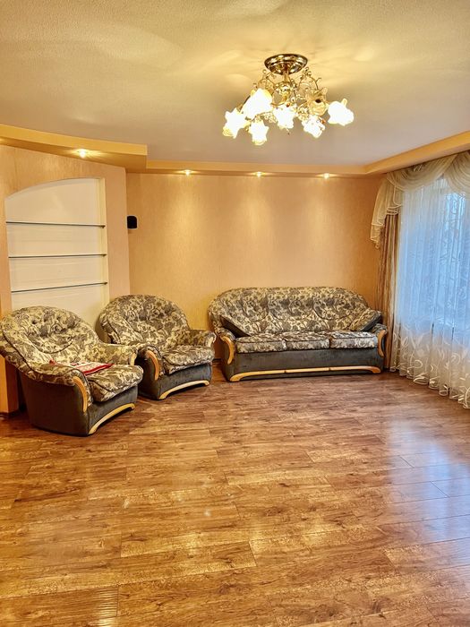 Здам в оренду 4 ком. Центр, Б.Ковалевка