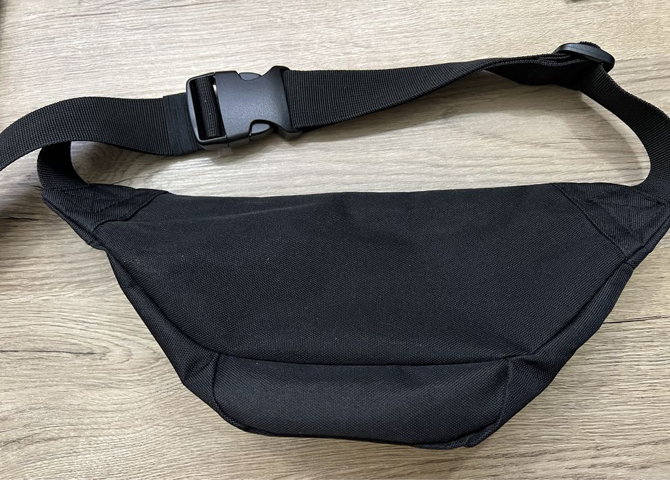 Сумка на пояс New Balance унісекс