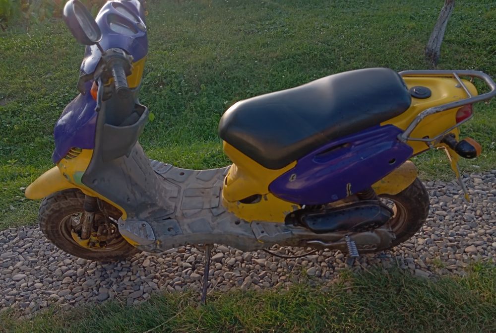 Продам скутер ..+Торг