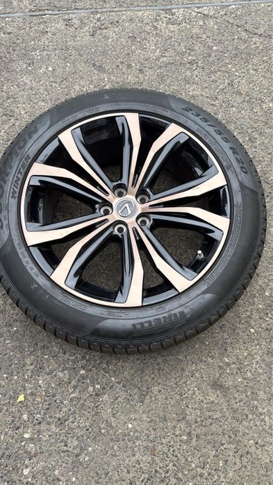 Kola zimowe Lexus Rx450h 235/55/20 Pirelli Scorpion