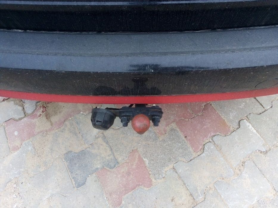 zaczep tylni ford C max