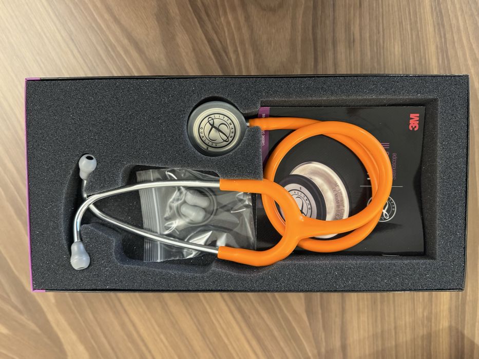 Estetoscopios Littmann e Gima