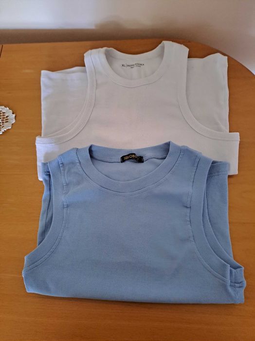 Продам комплект із двох майок жіночих