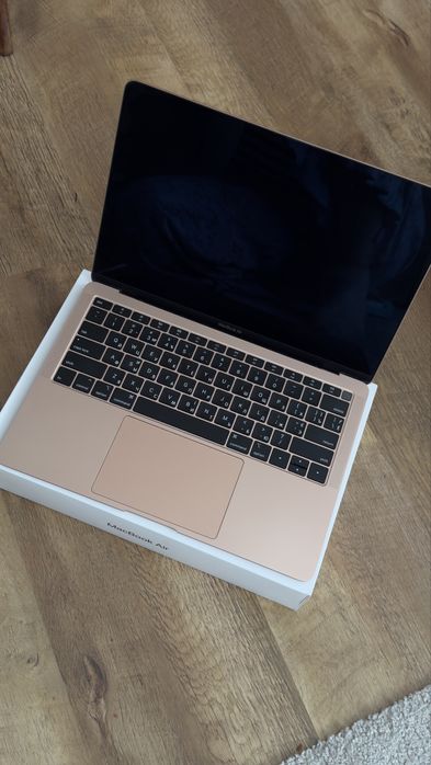 macbook air rose gold - Купити електроніку - Ціни на OLX.ua