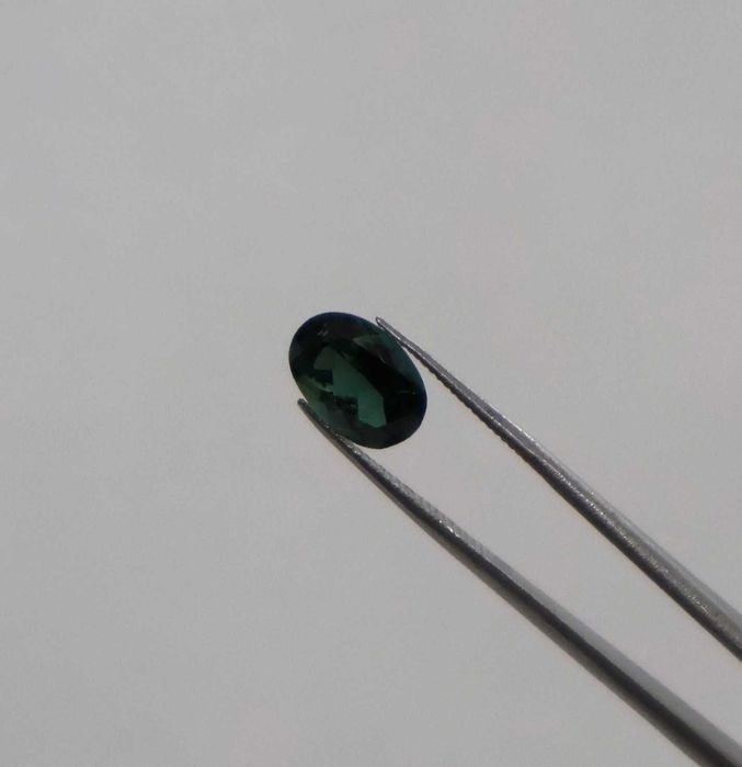 Turmalina Verde Natural, Lapidada [Envio Incluído no preço]
