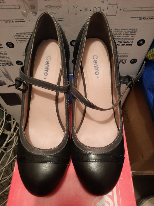 Damskie buty rozmiar 39