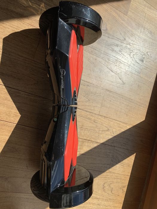 Elektryczna deskorolka SKYMASTER 2 Wheels 8 BT Speaker czarno-czerwony