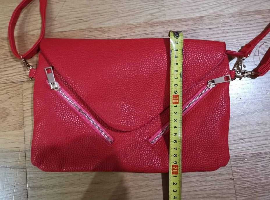 mala vermelha usada uma vez