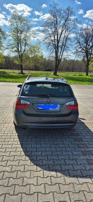 BMW   E91    2.0