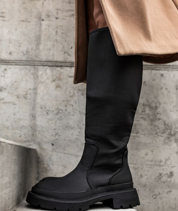 Трендові чоботи 40 розміру