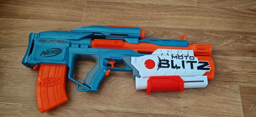 Nerf Elite 2.0 Motoblitz F5872 Airblitz идеал