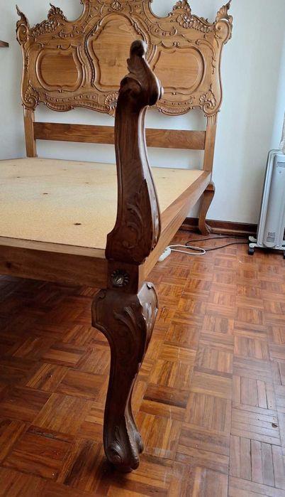 Mobília de quarto clássica em cerejeira