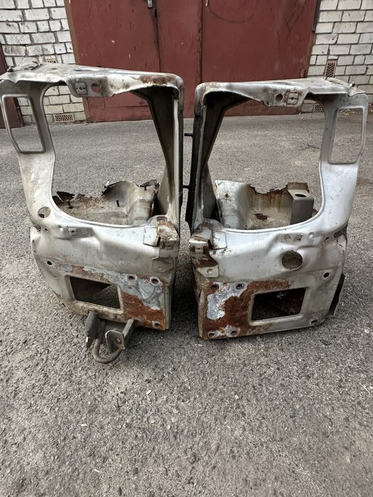 Окуляр лівий Мерседес Віто 638/ Вито / Vito 1996-2003