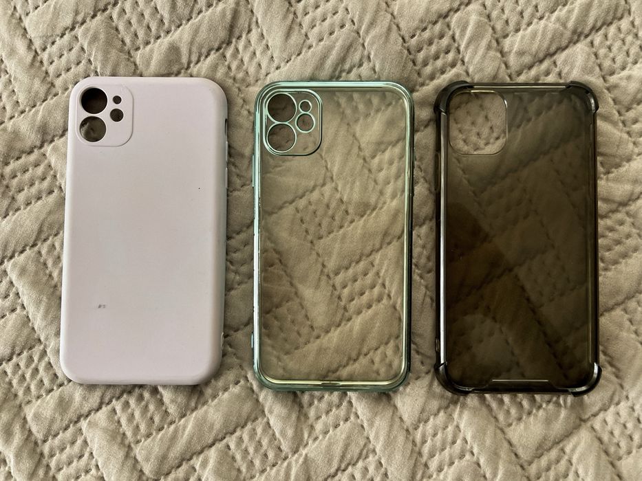 Чохли на Iphone 11