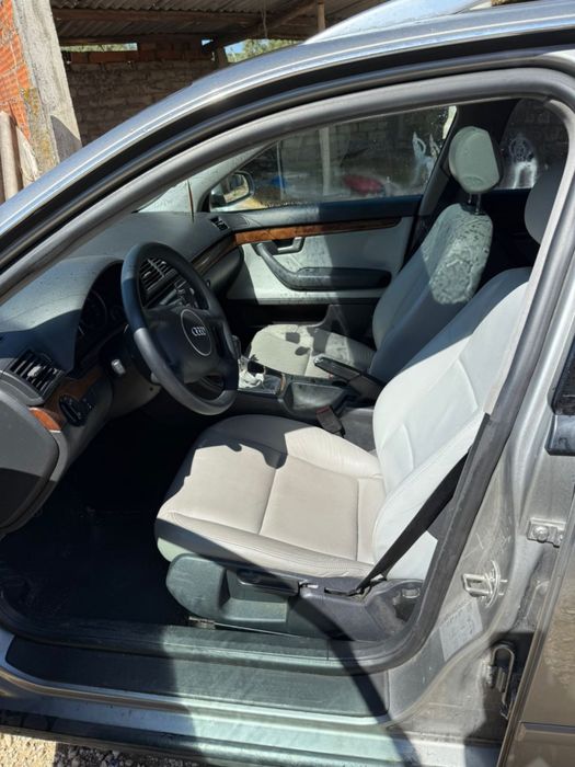 Vendo Audi a4 2.5 V6