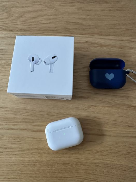 AirPods Pro, Modelo A2084