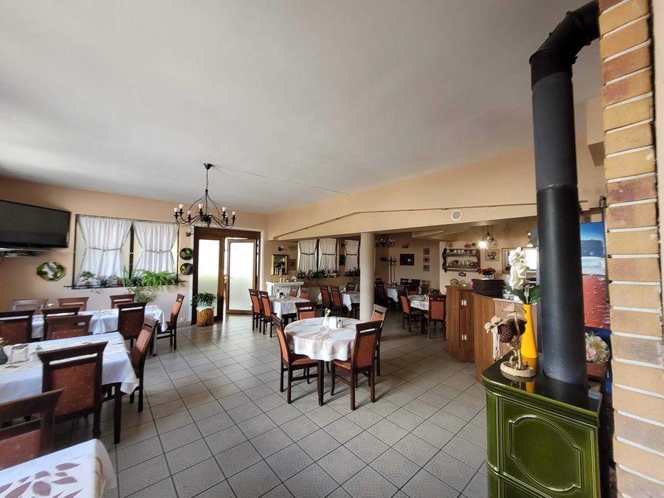 Budynek z funkcjonujący zajazd hotelem – Borowa k. Wrocławia