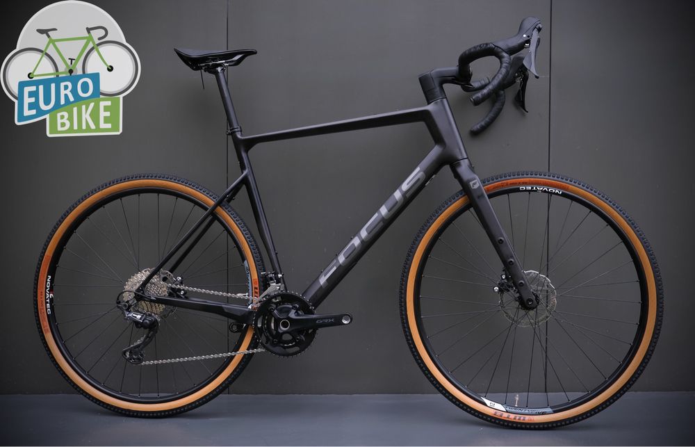 Гравійний велосипед Focus Atlas 8.7 Carbon GRX 810