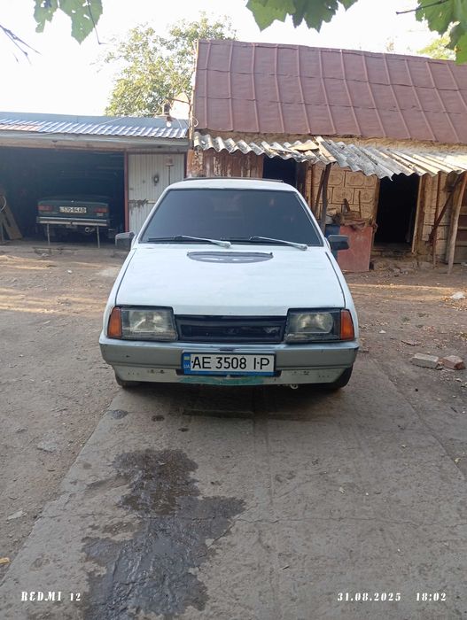 Автомобиль ваз 08