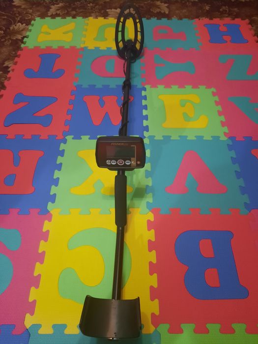 Металошукач Ficher f22.