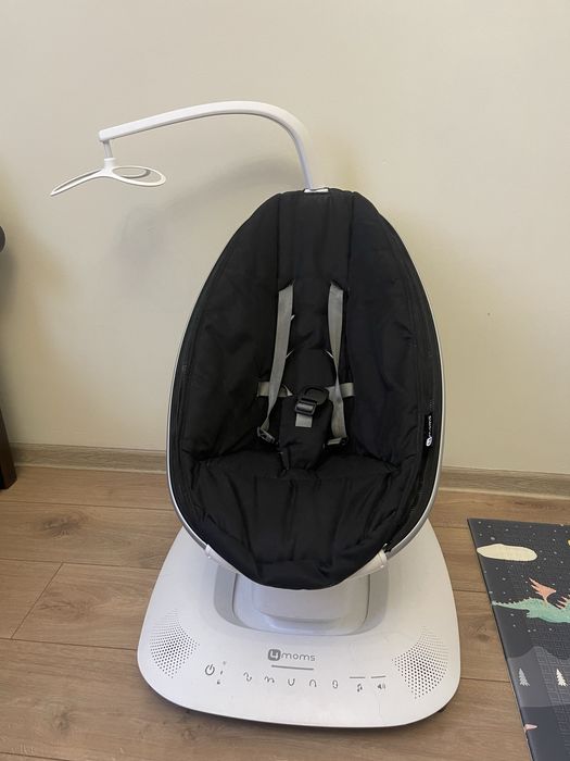 4moms mamaroo 5.0 в коробці