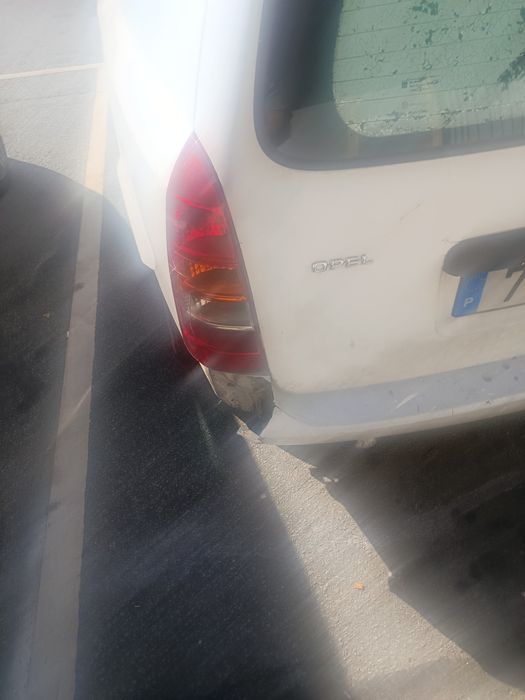 Carrinha Opel a gasóleo