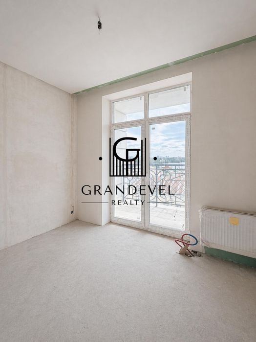 Apartment in Kyiv - View 3
