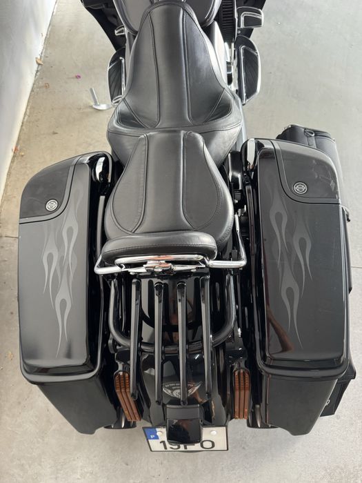 Harley Davidson Street Glide CVO