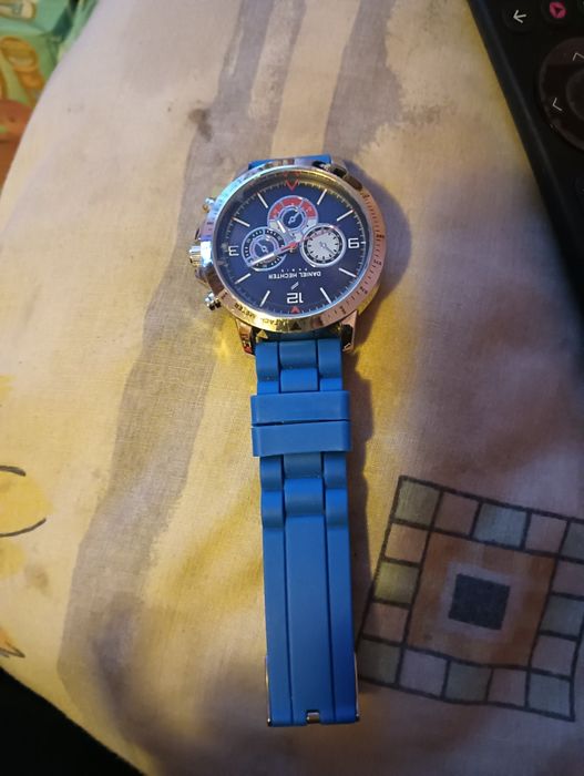 Zegarek damskie piekny