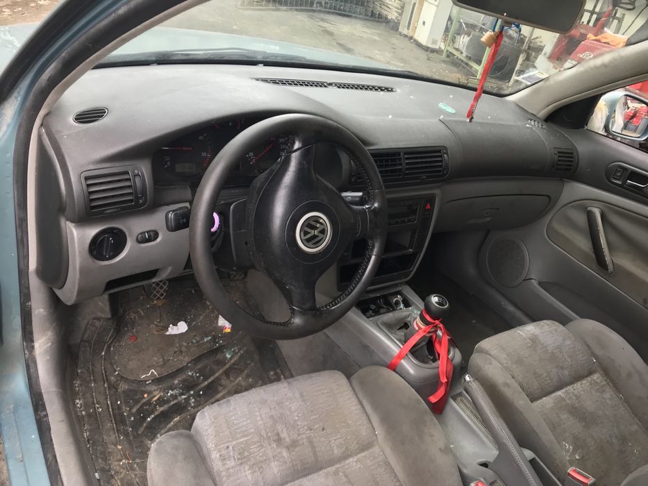 VW passat 1.9 TDI 115 CV Ano 2000