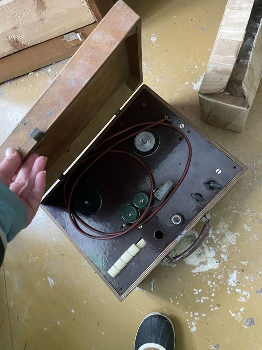 Sprzedam magnetefon, adapter szpulowy, radio lampowe