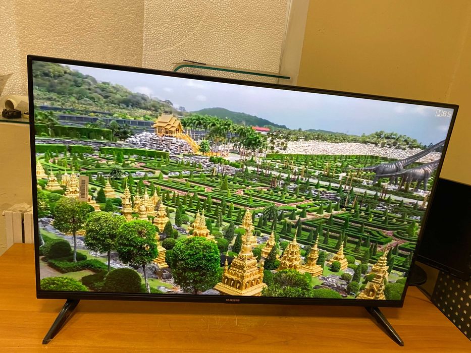 ГОЛОСОВОЙ пульт Телевизоры Samsung 4К SmartTV 45' 2/16GB WIFI, T2, BT