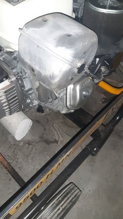 Генератор Ayerbe 9500 H MN двигун Хонда 6-7kw/380V