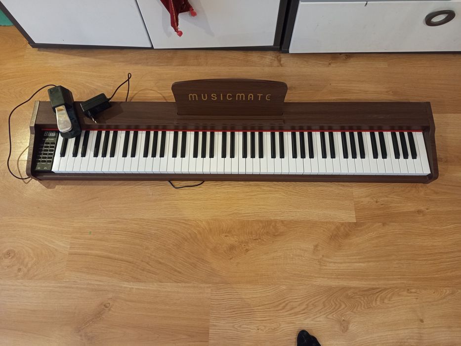 Pianino musicmate