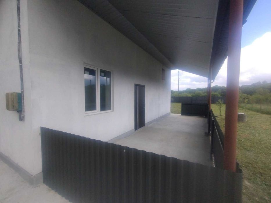 Продаю будинок с.Ценжів