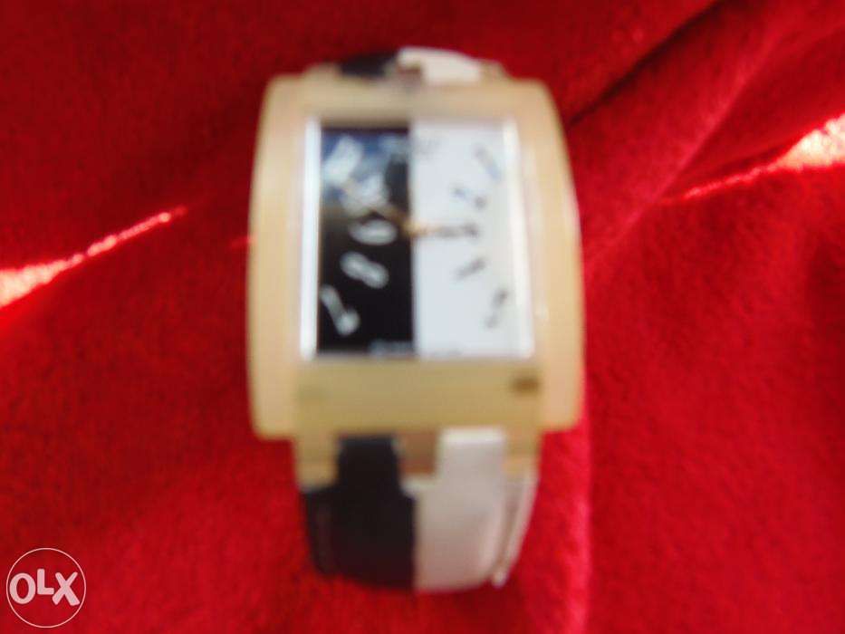 Swatch (modelo Ubiquity)