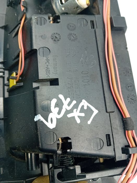 Moldura da consola central / rádio / aro BMW 3 Touring (E91)