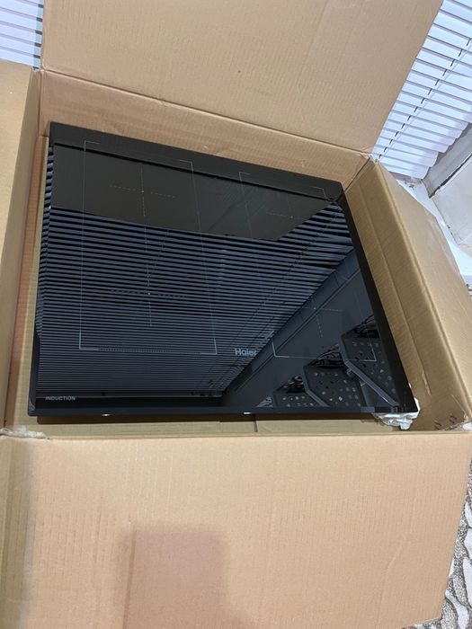 Індукційна плита Haier